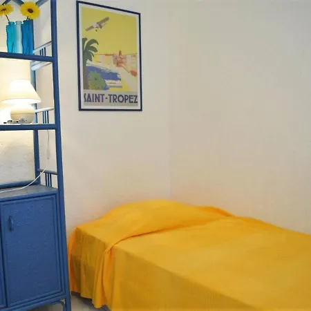 Nyaraló Maison En Duplex Au Lavandou Avec Piscine, Terrasse Et Parking Prive - 3 Pieces, 6 Couchages - Fr-1-251-20 Le Lavandou