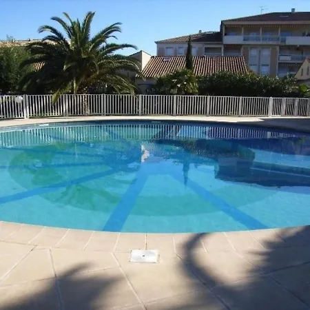 Maison En Duplex Au Lavandou Avec Piscine, Terrasse Et Parking Prive - 3 Pieces, 6 Couchages - Fr-1-251-20 Nyaraló