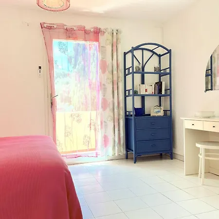 Σπίτι διακοπών Maison En Duplex Au Lavandou Avec Piscine, Terrasse Et Parking Prive - 3 Pieces, 6 Couchages - Fr-1-251-20